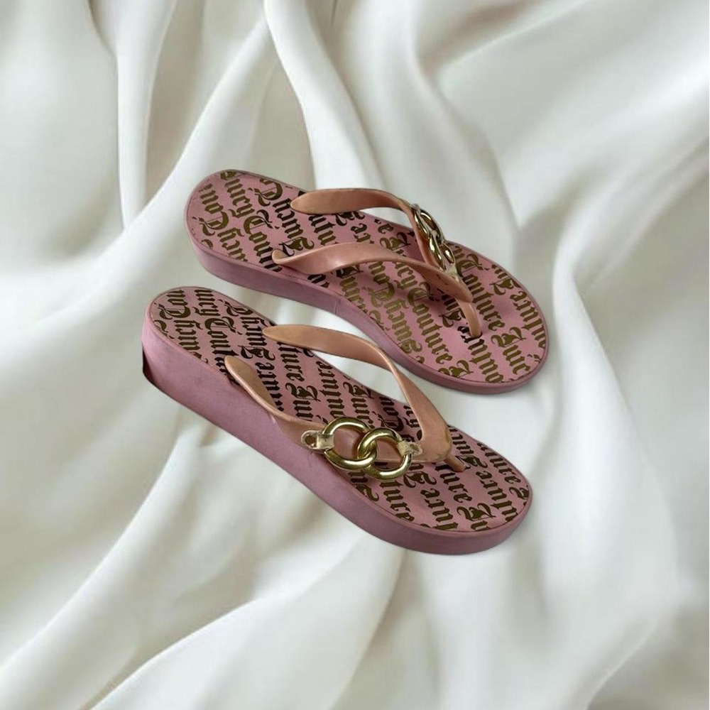 Juicy Couture pink gold logo platform wedge sandals chain detail y2k mcbling